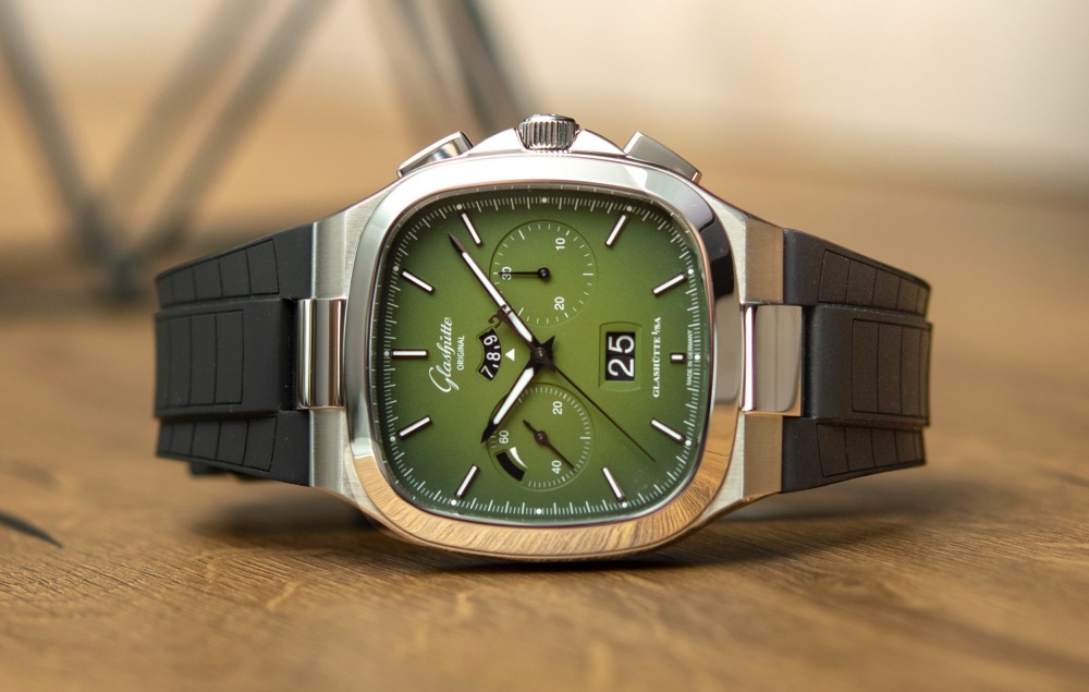 Glashütte original seventies chronograph panorama date