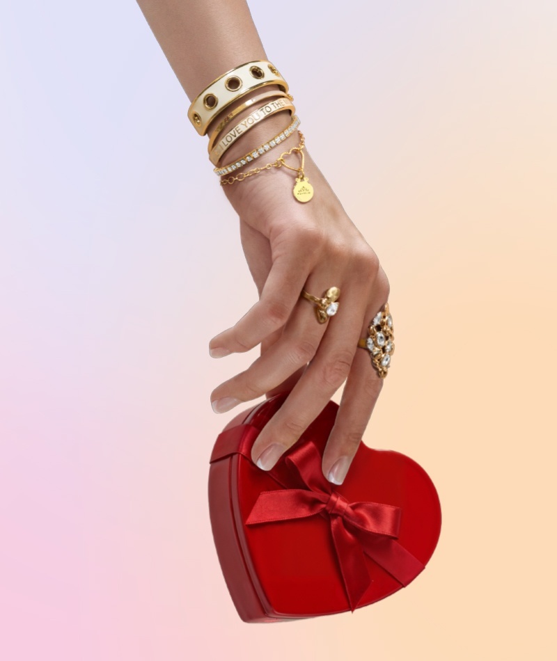 Fashion Jewellery Has a New Destination This Valentine's